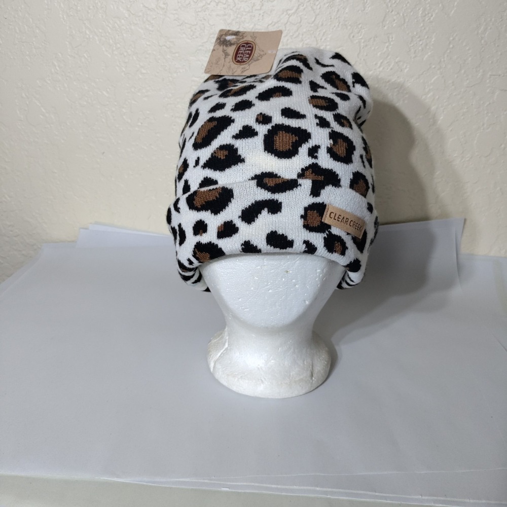NWT Clear Creek Beanie Women's White Animal Print  One Size Winter Knit Cap Hat